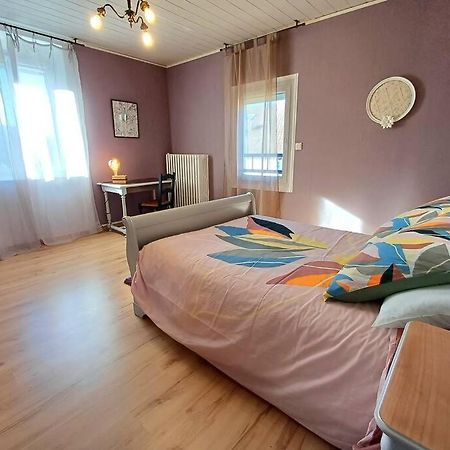 Maison De Village Avec Jardin Torpes  Zewnętrze zdjęcie